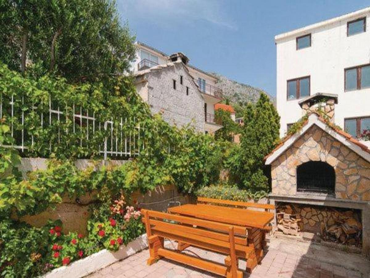 Appartman stipic Omiš Esterno foto
