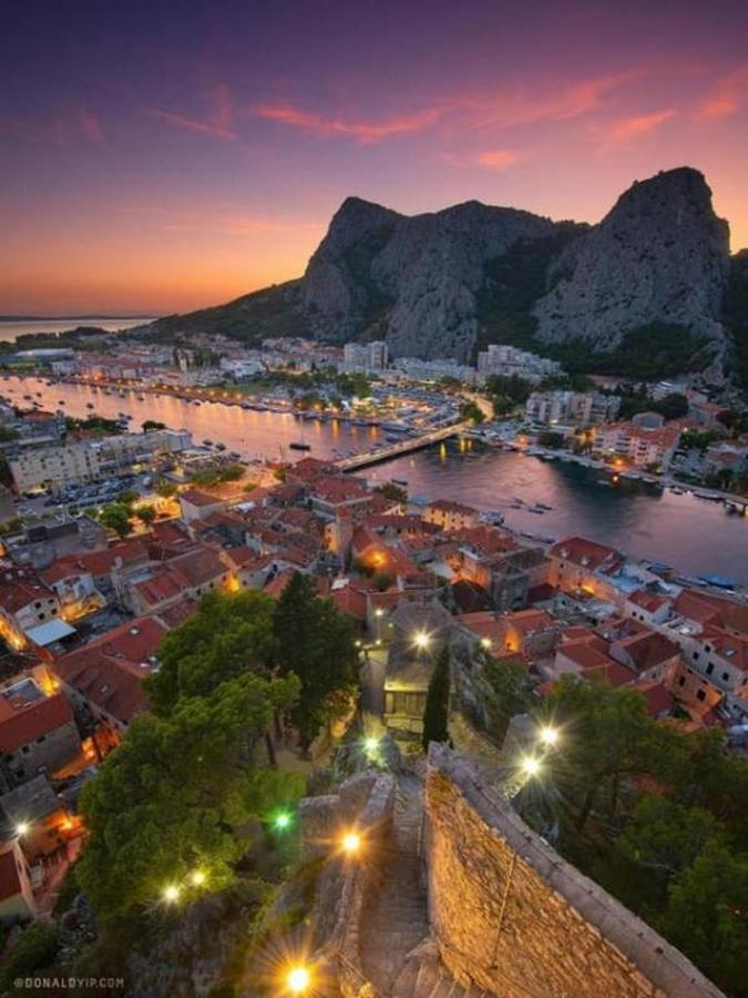 Appartman stipic Omiš Esterno foto